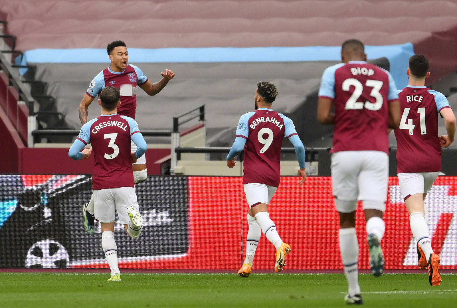 西亚卡姆 西亚卡姆